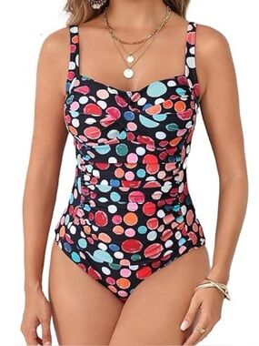 New Itzel Women's Ruched Twist Front Tummy Control One Piece Swimsuit / 12
